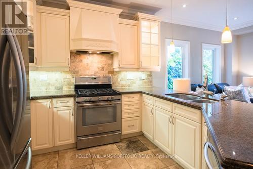 3122 Cardross Court, Oakville, ON - Indoor Photo Showing Kitchen With Double Sink