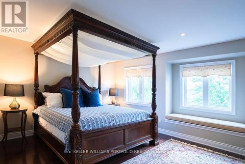 3122 Cardross Court, Oakville, ON - Indoor Photo Showing Bedroom