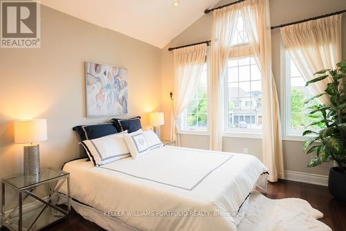 3122 Cardross Court, Oakville, ON - Indoor Photo Showing Bedroom