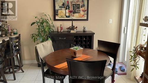 2513 Pine Glen Road, Oakville, ON - Indoor Photo Showing Dining Room