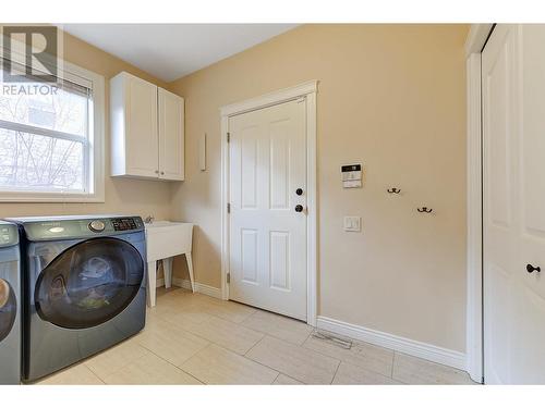 4897 Warbler Court, Kelowna, BC - Indoor Photo Showing Laundry Room