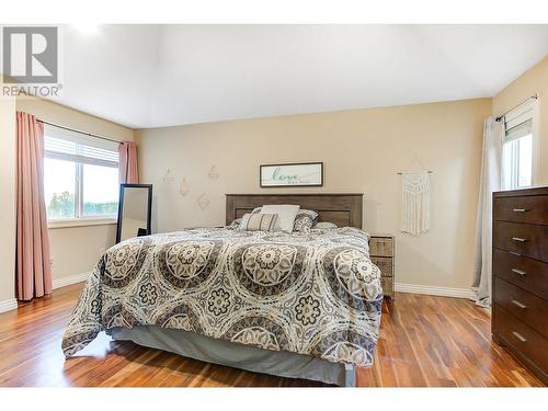 4897 Warbler Court, Kelowna, BC - Indoor Photo Showing Bedroom