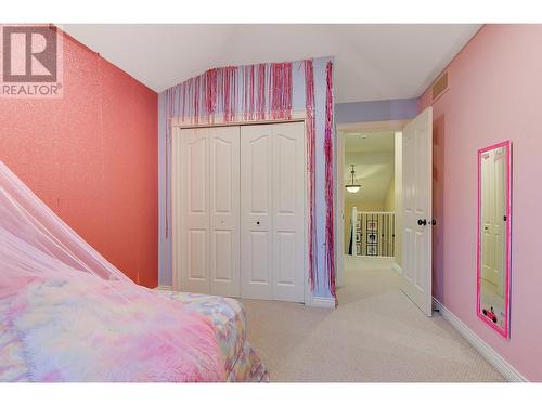 4897 Warbler Court, Kelowna, BC - Indoor Photo Showing Bedroom