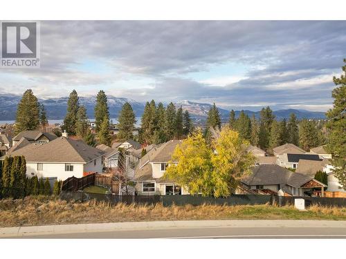 4897 Warbler Court, Kelowna, BC - Outdoor With View