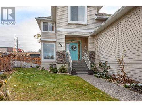 4897 Warbler Court, Kelowna, BC - Outdoor