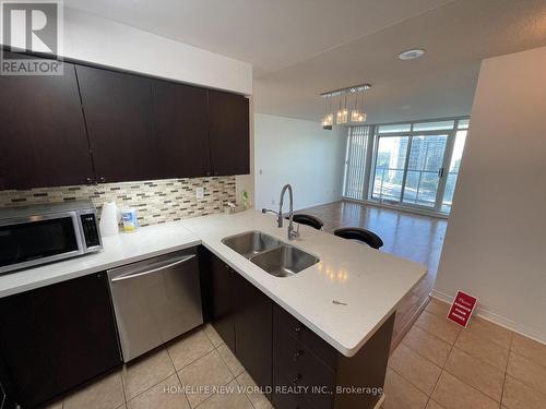 1808 - 5508 Yonge Street, Toronto, ON - Indoor Photo Showing Kitchen With Double Sink