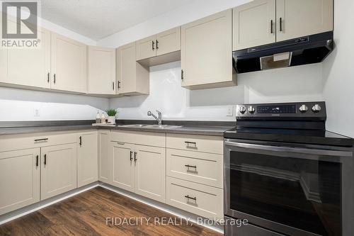 604 - 1380 Prince Of Wales Drive, Ottawa, ON - Indoor Photo Showing Kitchen