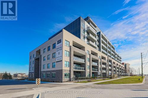 304 - 1475 Whites Road, Pickering, ON - Outdoor