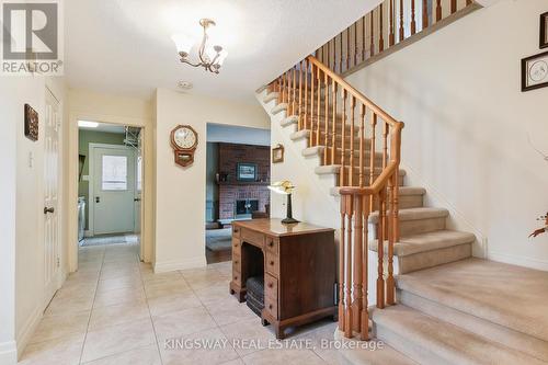 870 Chippenham Drive, Mississauga, ON - Indoor Photo Showing Other Room