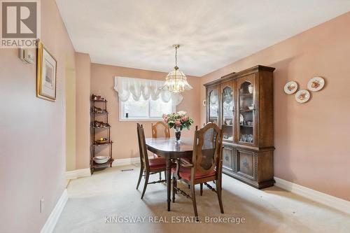 870 Chippenham Drive, Mississauga, ON - Indoor Photo Showing Dining Room