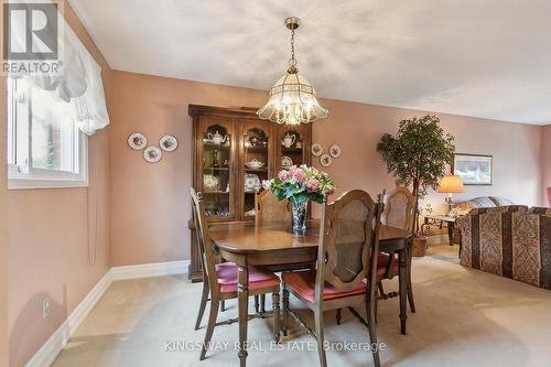 870 Chippenham Drive, Mississauga, ON - Indoor Photo Showing Dining Room