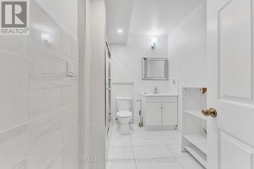 1053 Eager Road, Milton, ON - Indoor Photo Showing Bathroom