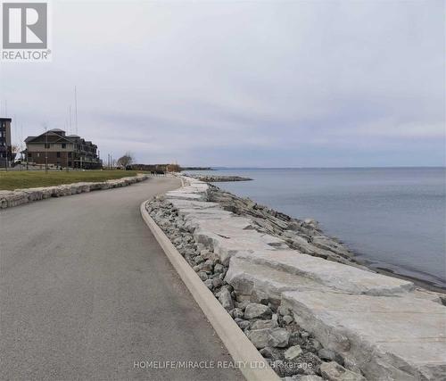 602 - 560 North Service Road, Grimsby, ON - Outdoor With Body Of Water With View