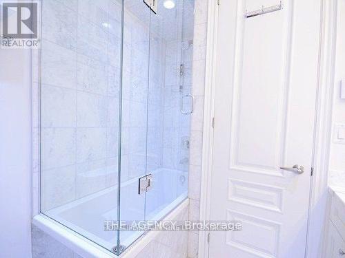 1 - 369 Ontario Street, Toronto, ON - Indoor Photo Showing Bathroom