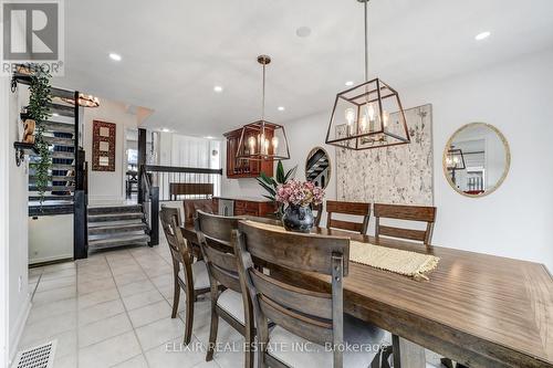 53 Winding Way, Brantford, ON - Indoor Photo Showing Dining Room