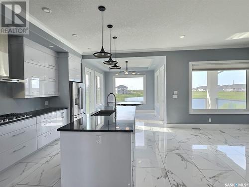 2855 Lakeview Drive, Prince Albert, SK - Indoor Photo Showing Kitchen With Double Sink With Upgraded Kitchen