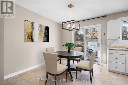 6 Stella Street, Pelham (662 - Fonthill), ON - Indoor Photo Showing Dining Room