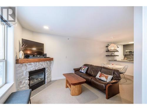 9812 Silver Star Road Unit# 312, Vernon, BC - Indoor Photo Showing Living Room With Fireplace