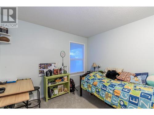 3908 15 Street, Vernon, BC - Indoor Photo Showing Bedroom