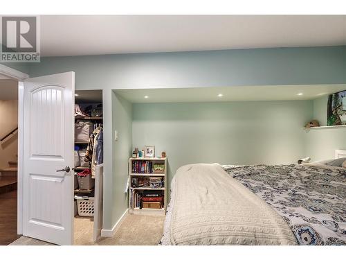 3908 15 Street, Vernon, BC - Indoor Photo Showing Bedroom