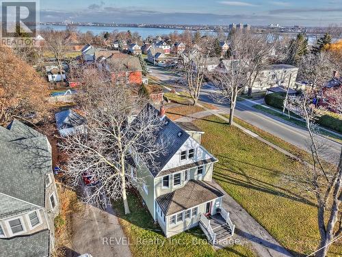 206 Phipps Street, Fort Erie (332 - Central), ON - Outdoor With Body Of Water With View