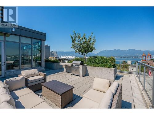 1005 66 W Cordova Street, Vancouver, BC - Outdoor With Deck Patio Veranda With View