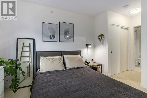 1005 66 W Cordova Street, Vancouver, BC - Indoor Photo Showing Bedroom