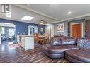 235 Gibbs Road W, Kelowna, BC  - Indoor Photo Showing Living Room 