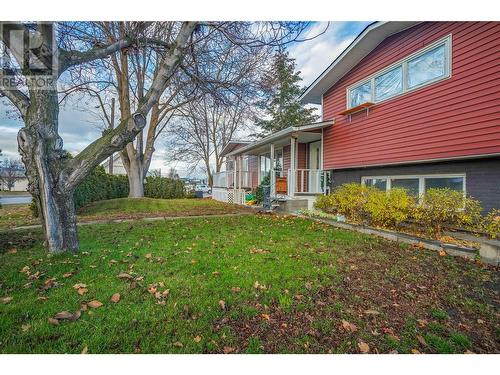 235 Gibbs Road W, Kelowna, BC - Outdoor