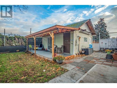 Detached workshop/""she shed"" - 235 Gibbs Road W, Kelowna, BC - Outdoor