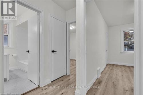 555 Upper Sherman Avenue, Hamilton, ON - Indoor Photo Showing Other Room