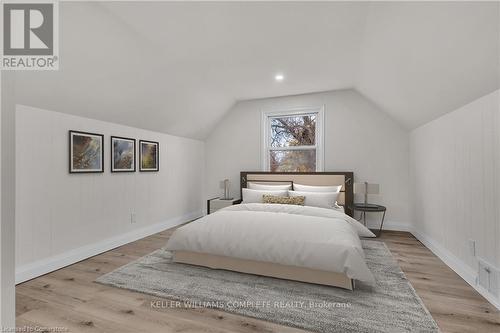 555 Upper Sherman Avenue, Hamilton, ON - Indoor Photo Showing Bedroom