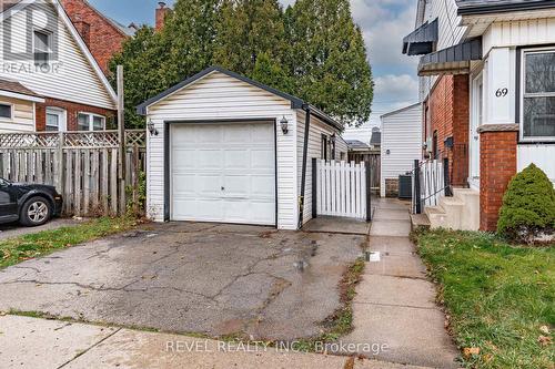 69 Roxborough Avenue, Hamilton, ON - Outdoor