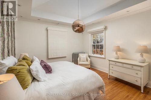 15 Killarney Road, Toronto, ON - Indoor Photo Showing Bedroom