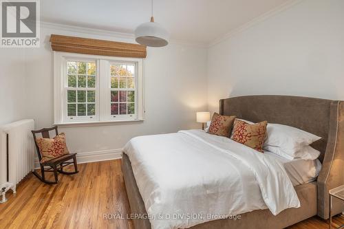 15 Killarney Road, Toronto, ON - Indoor Photo Showing Bedroom