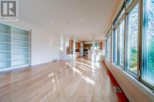 47 Sculler'S Way, St. Catharines (439 - Martindale Pond), ON - Indoor Photo Showing Other Room