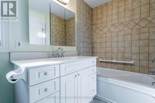 47 Sculler'S Way, St. Catharines (439 - Martindale Pond), ON - Indoor Photo Showing Bathroom