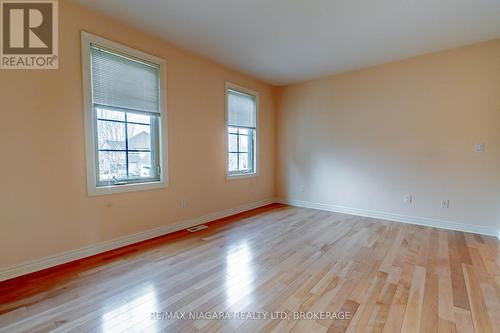 47 Sculler'S Way, St. Catharines (439 - Martindale Pond), ON - Indoor Photo Showing Other Room