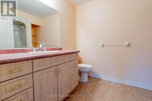 47 Sculler'S Way, St. Catharines (439 - Martindale Pond), ON - Indoor Photo Showing Bathroom