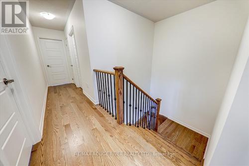 39 Floodgate Road, Whitby, ON - Indoor Photo Showing Other Room