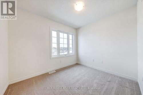 39 Floodgate Road, Whitby, ON - Indoor Photo Showing Other Room