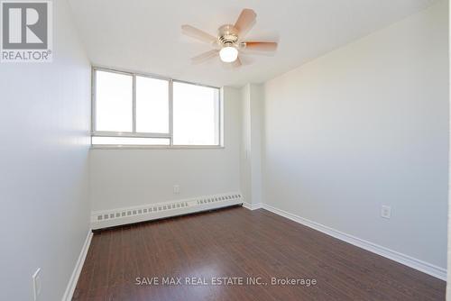 322 - 1050 Stainton Drive, Mississauga, ON - Indoor Photo Showing Other Room