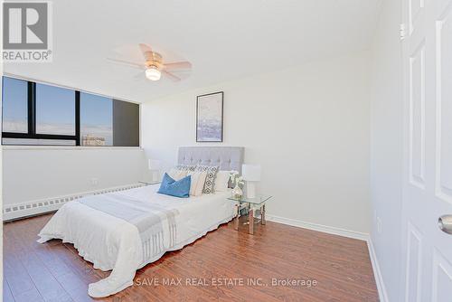 322 - 1050 Stainton Drive, Mississauga, ON - Indoor Photo Showing Bedroom