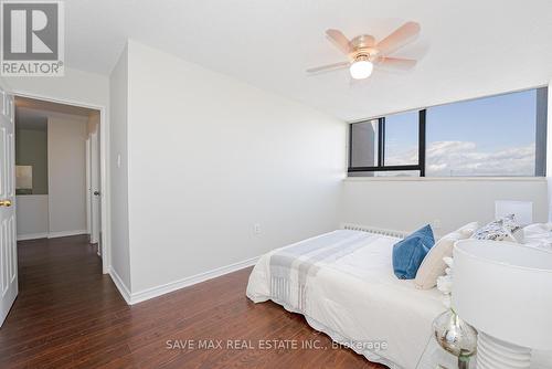 322 - 1050 Stainton Drive, Mississauga, ON - Indoor Photo Showing Bedroom