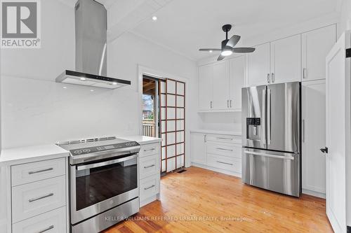 70 Superior Avenue, Toronto, ON - Indoor Photo Showing Kitchen