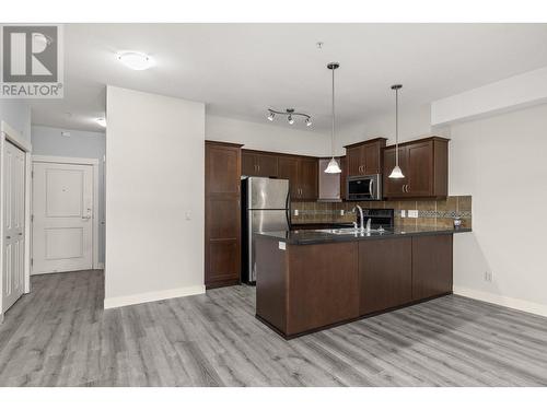 3521 Carrington Road Unit# 107, West Kelowna, BC - Indoor Photo Showing Kitchen With Double Sink