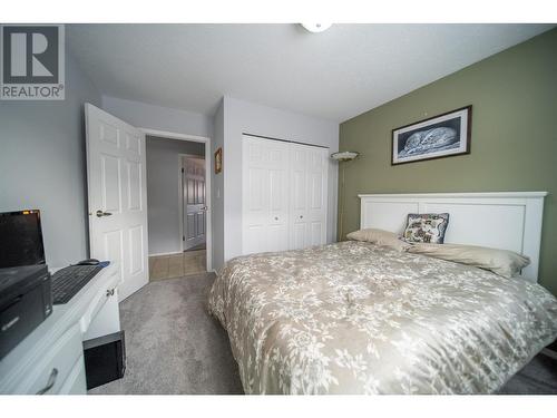 2025 Kokanee Drive N Unit# 15, Cranbrook, BC - Indoor Photo Showing Bedroom