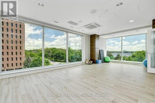 2607 - 805 Carling Avenue, Ottawa, ON - Indoor Photo Showing Other Room