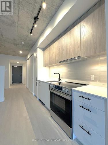 510 - 10 James Street, Ottawa, ON - Indoor Photo Showing Kitchen