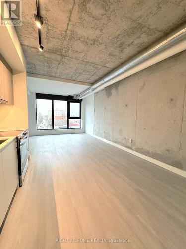 510 - 10 James Street, Ottawa, ON - Indoor Photo Showing Kitchen